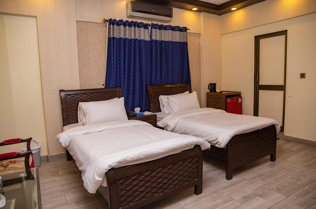 Elet Business Hotel Karachi Exterior photo
