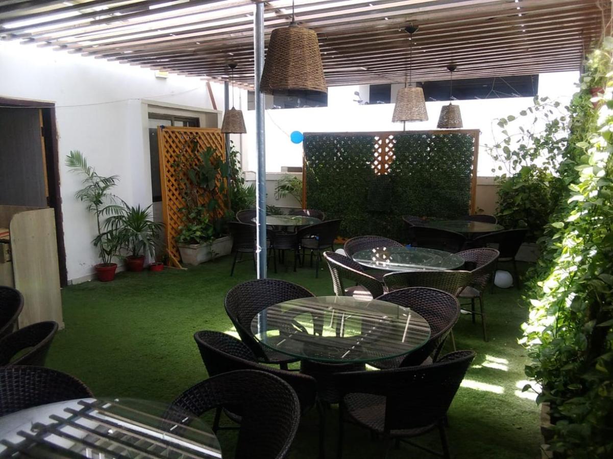 Elet Business Hotel Karachi Exterior photo
